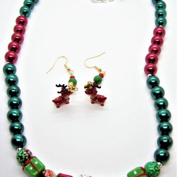 Handcrafted Glass Bead Christmas Necklace with Reindeer Earrings Set - Picture 4 of 12